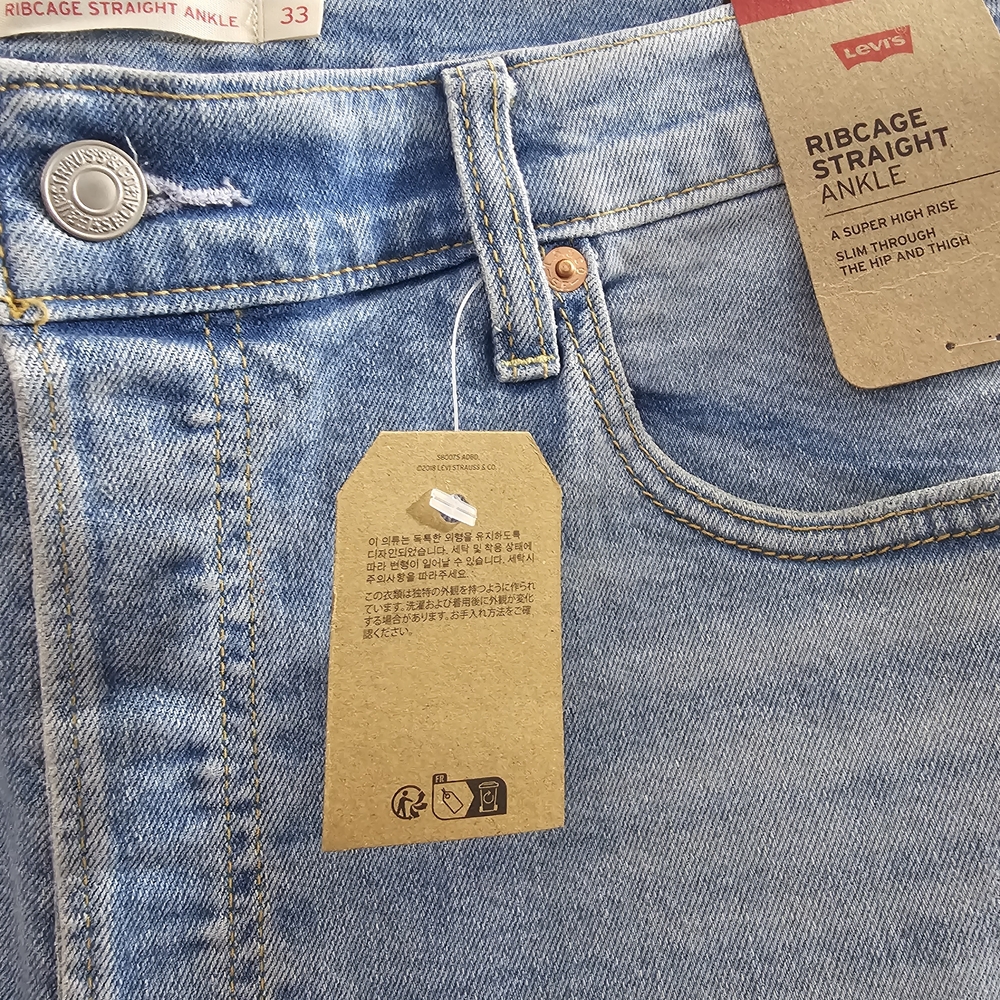 Levi's Ribcage Mid-wash Lightweight Ankle Length Jeans - Picture 5 of 9